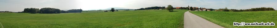 Panorama-Aufnahme aus Moosen, Gemeinde Saaldorf-Surheim, September 2009